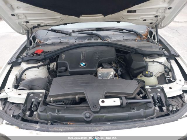 Photo 9 VIN: WBA3B5C53FF961335 - BMW 328I 