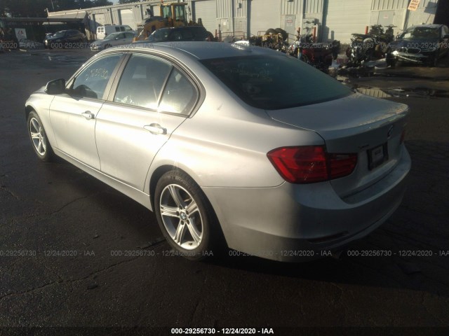 Photo 2 VIN: WBA3B5C53FF963361 - BMW 328I 