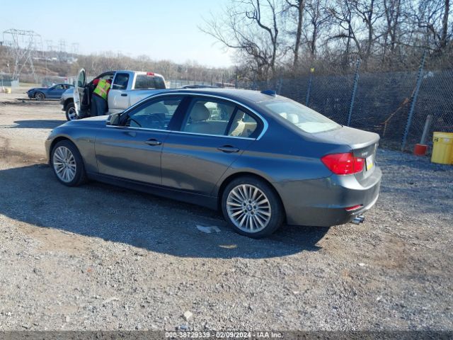 Photo 2 VIN: WBA3B5C54DF590313 - BMW 328I 