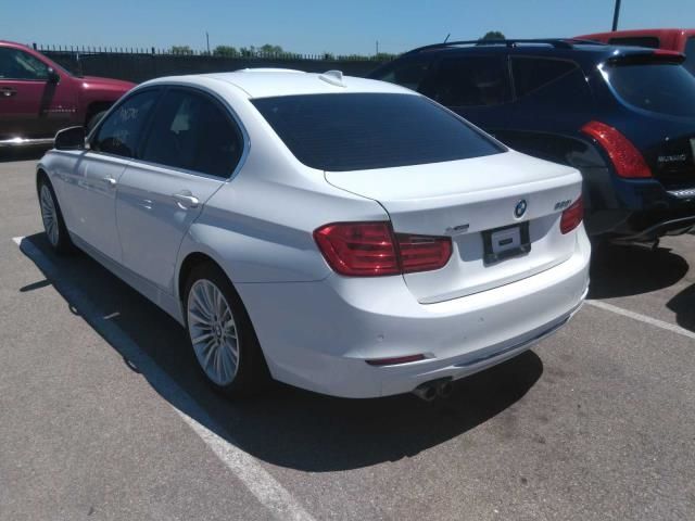 Photo 3 VIN: WBA3B5C54DF591395 - BMW 3 SERIES 