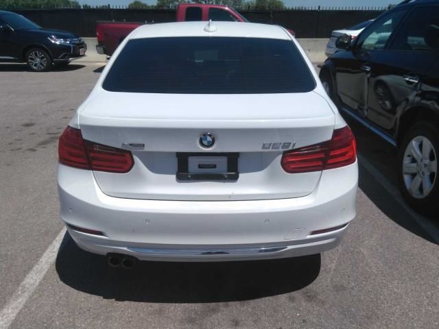 Photo 5 VIN: WBA3B5C54DF591395 - BMW 3 SERIES 