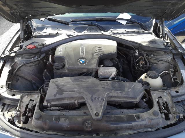 Photo 6 VIN: WBA3B5C54DF596015 - BMW 328XI 