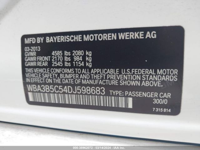 Photo 8 VIN: WBA3B5C54DJ598683 - BMW 328I 