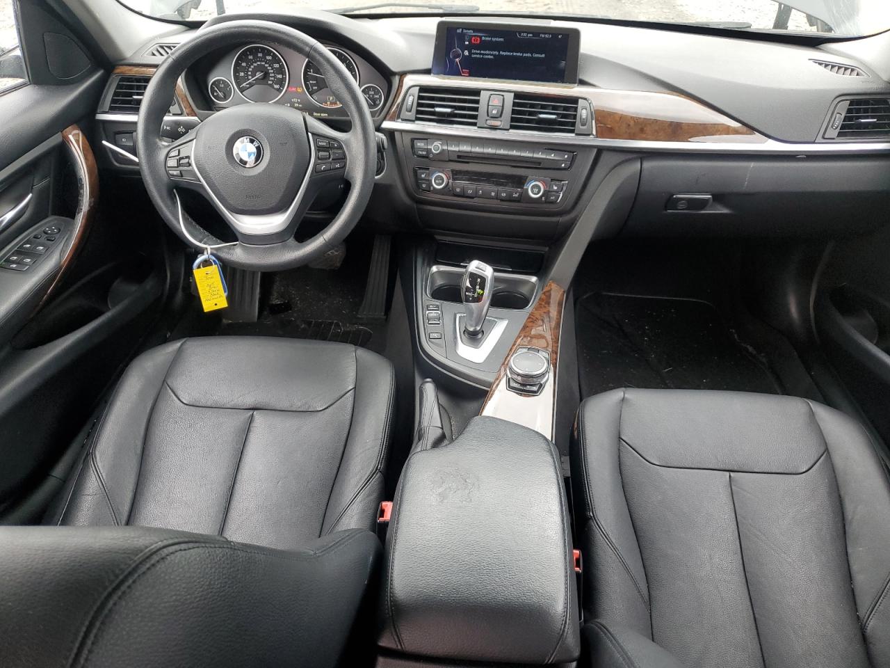 Photo 7 VIN: WBA3B5C54FF960338 - BMW 3ER 