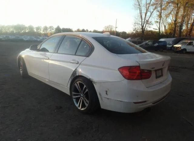 Photo 5 VIN: WBA3B5C54FP653620 - BMW 3 SERIES 