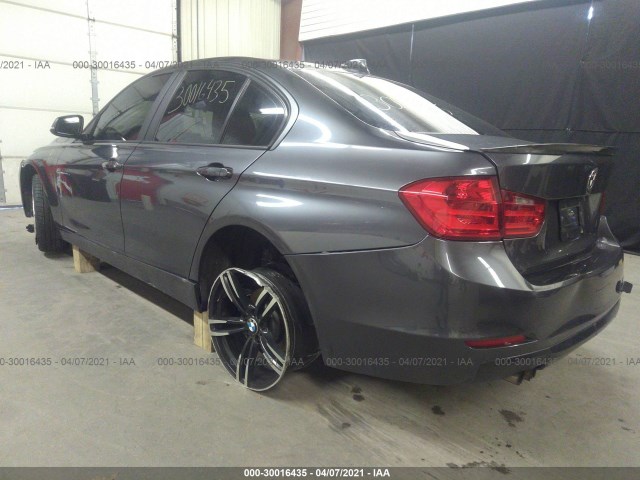 Photo 2 VIN: WBA3B5C55EF599555 - BMW 3 