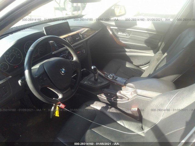 Photo 4 VIN: WBA3B5C56DF590667 - BMW 3 