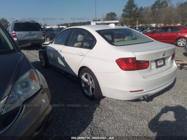 Photo 2 VIN: WBA3B5C56DF591639 - BMW 3 