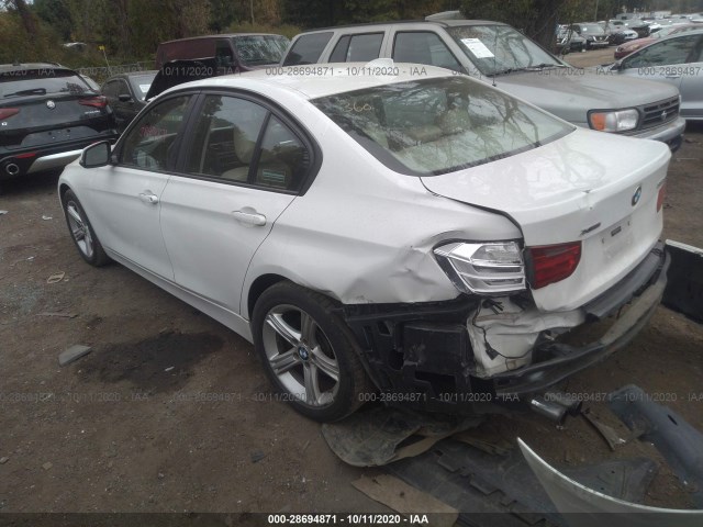 Photo 2 VIN: WBA3B5C56DF592158 - BMW 3 