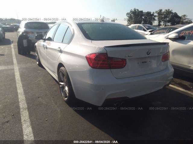 Photo 2 VIN: WBA3B5C56FP654364 - BMW 3 