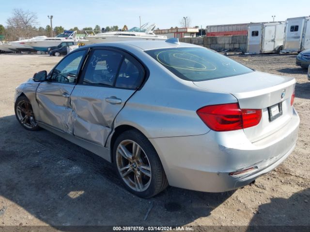 Photo 2 VIN: WBA3B5C57EF599427 - BMW 328I 