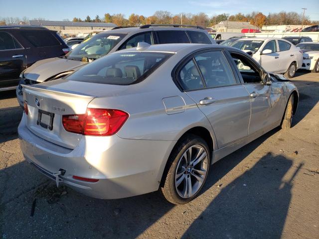 Photo 3 VIN: WBA3B5C57FF962715 - BMW 328 XI SUL 