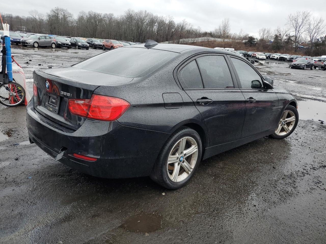 Photo 2 VIN: WBA3B5C58DF590735 - BMW 3 SERIES 