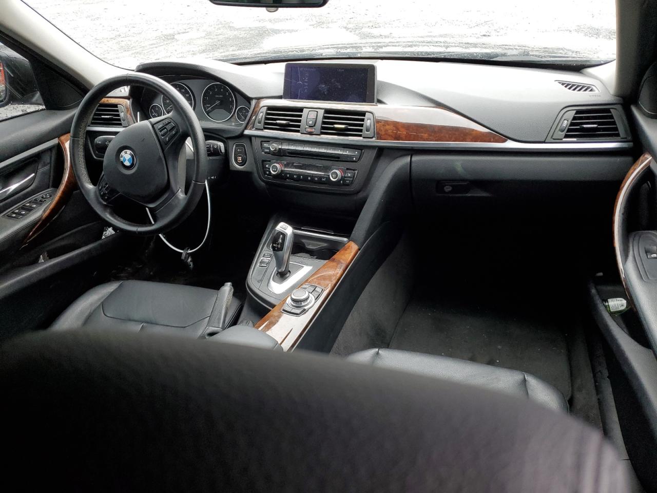 Photo 7 VIN: WBA3B5C58DF590735 - BMW 3 SERIES 