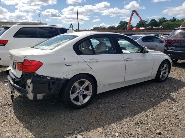 Photo 2 VIN: WBA3B5C58DF593666 - BMW 3 SERIES 