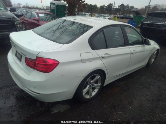 Photo 3 VIN: WBA3B5C58DF594784 - BMW 328I 