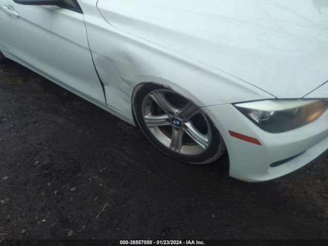 Photo 5 VIN: WBA3B5C58DF594784 - BMW 328I 