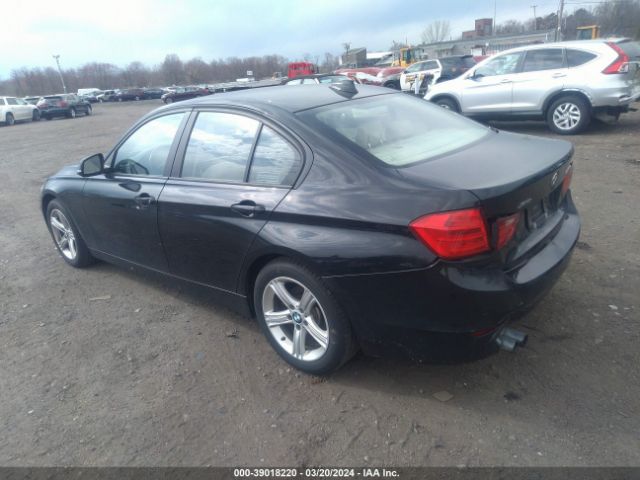 Photo 2 VIN: WBA3B5C58DF598348 - BMW 328 