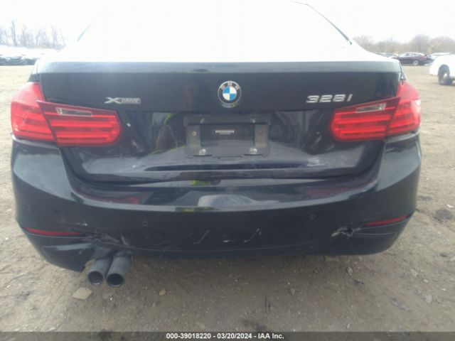 Photo 5 VIN: WBA3B5C58DF598348 - BMW 328 