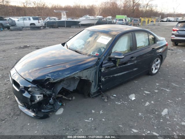 Photo 1 VIN: WBA3B5C59DF593000 - BMW 328I 