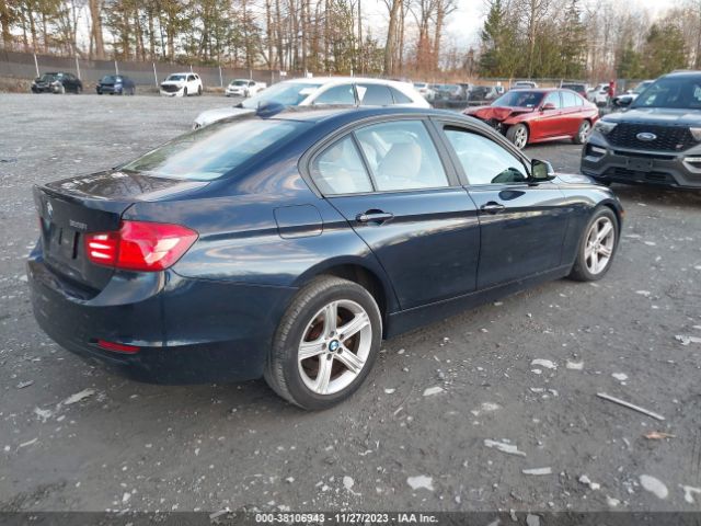 Photo 3 VIN: WBA3B5C59DF593000 - BMW 328I 