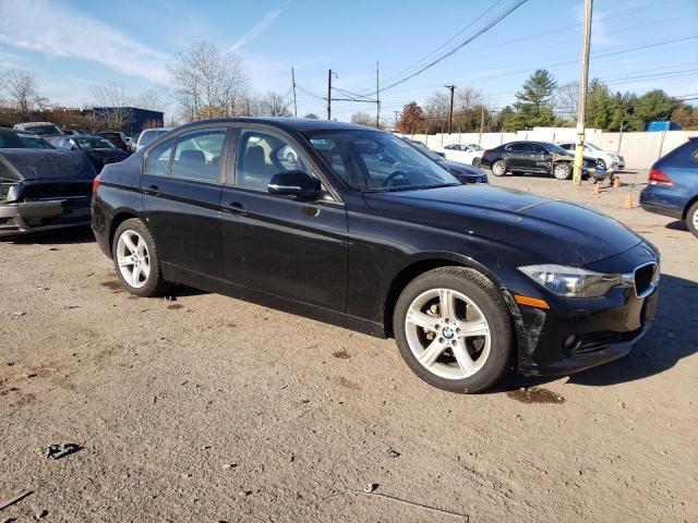 Photo 3 VIN: WBA3B5C59EP544021 - BMW 3 SERIES 