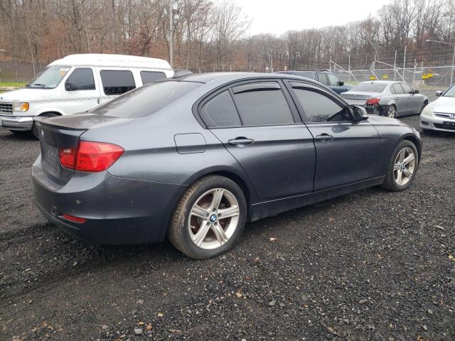 Photo 2 VIN: WBA3B5C5XDF590722 - BMW 3 SERIES 