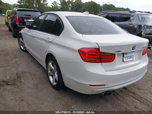 Photo 2 VIN: WBA3B5C5XEP540284 - BMW 328I 