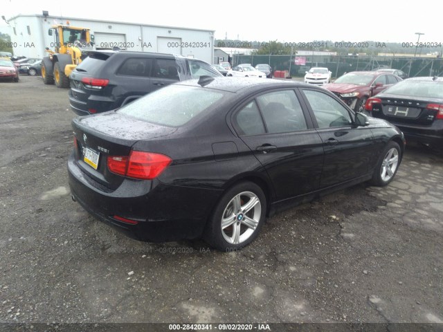 Photo 3 VIN: WBA3B5G50ENS08327 - BMW 3 