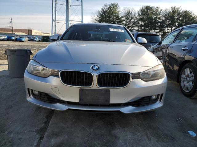 Photo 4 VIN: WBA3B5G50FNS14243 - BMW 3 SERIES 