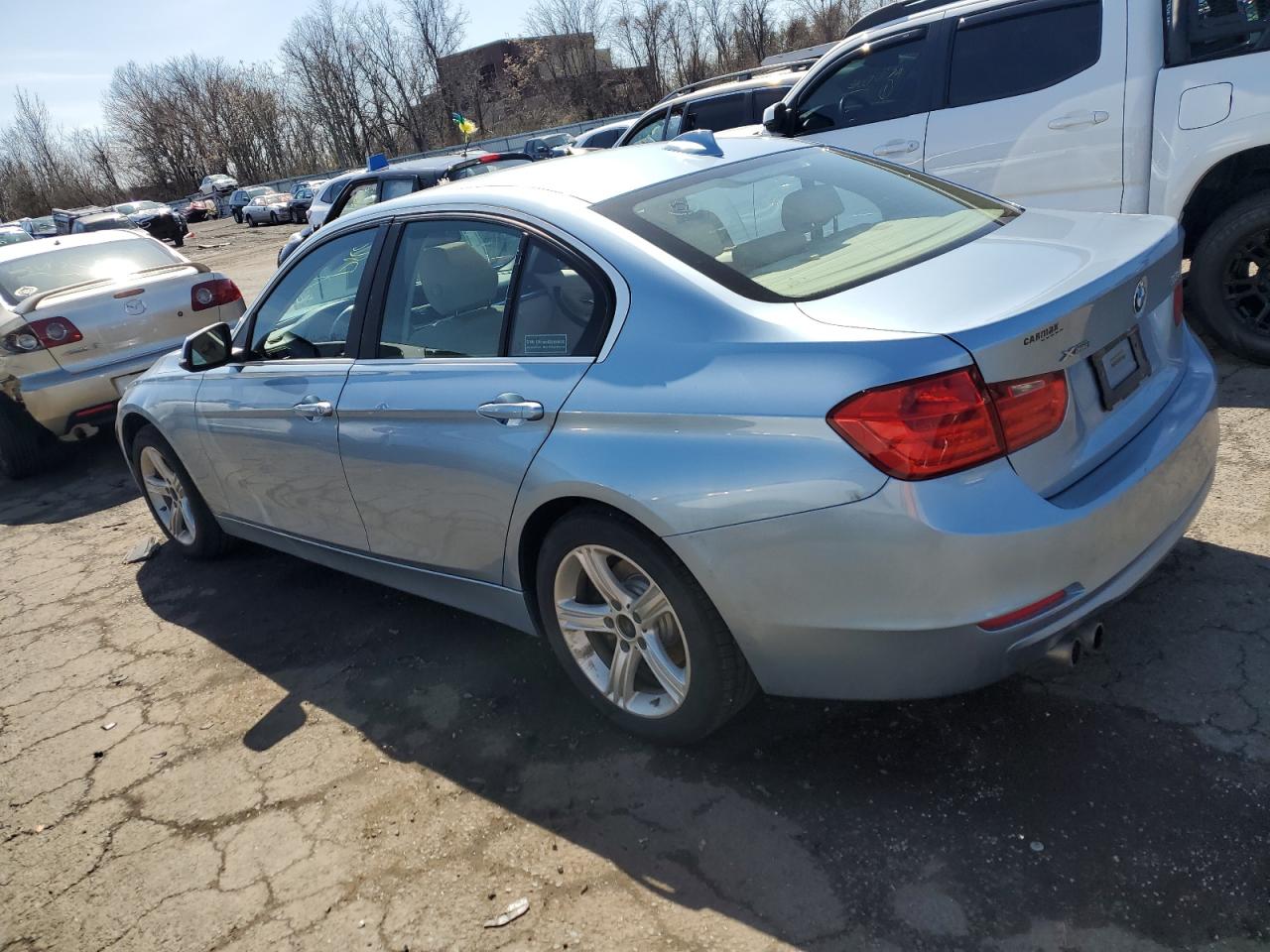 Photo 1 VIN: WBA3B5G50FNS14792 - BMW 3ER 