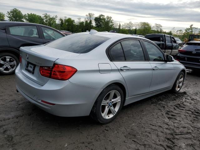 Photo 2 VIN: WBA3B5G51DNS01286 - BMW 3 SERIES 