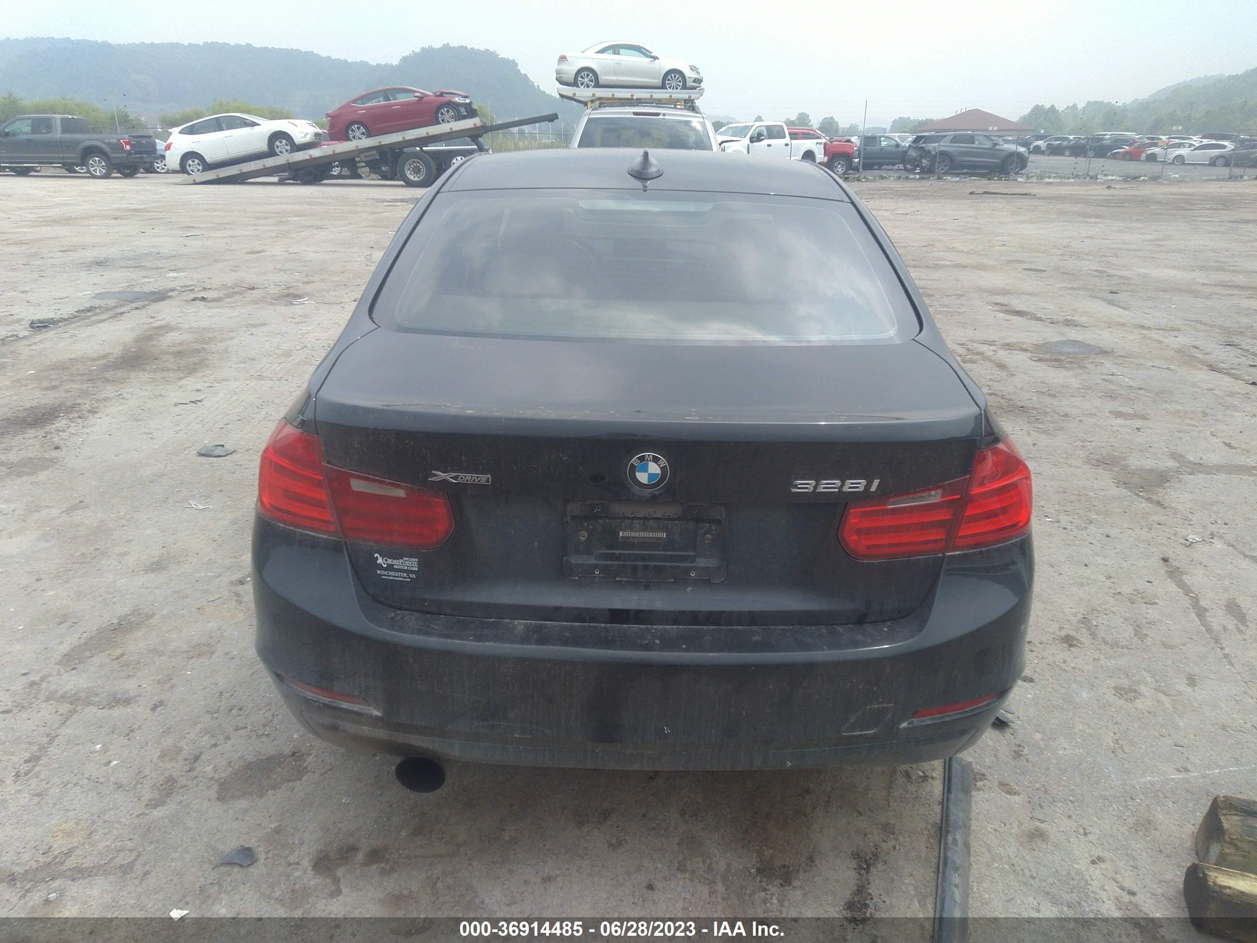 Photo 15 VIN: WBA3B5G51DNS02194 - BMW 3ER 