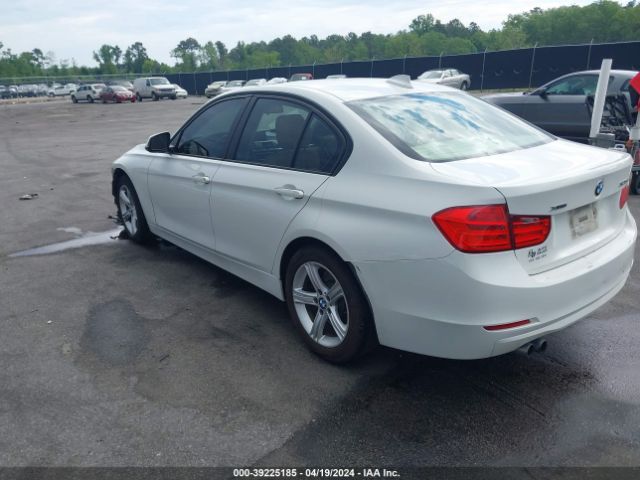 Photo 2 VIN: WBA3B5G51ENS07493 - BMW 328 