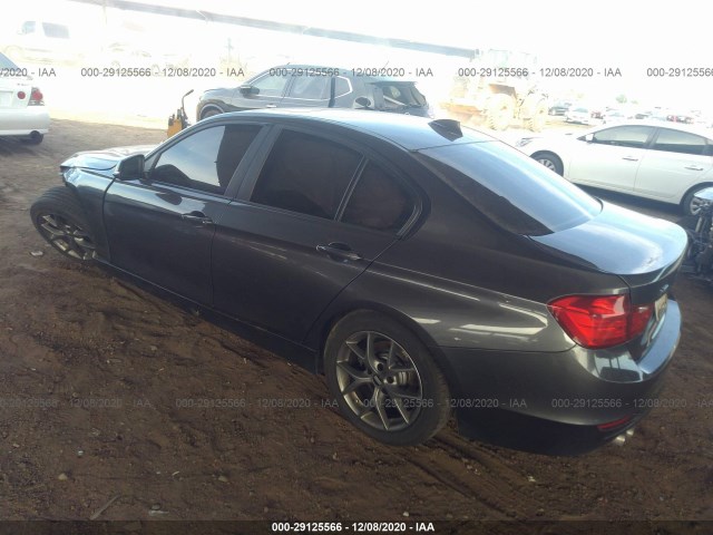 Photo 2 VIN: WBA3B5G51ENS09440 - BMW 3 