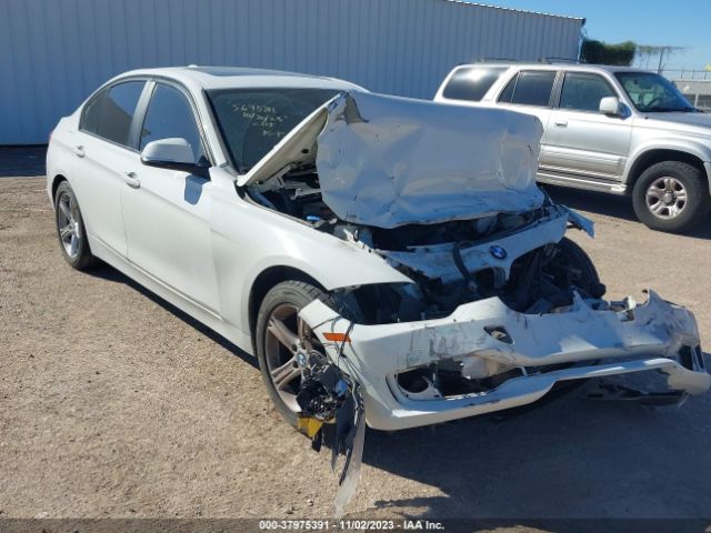 Photo 0 VIN: WBA3B5G52DNP40886 - BMW 328I 