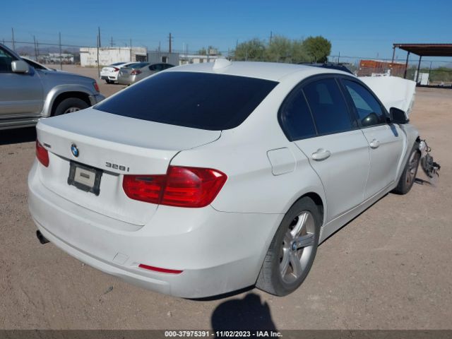 Photo 3 VIN: WBA3B5G52DNP40886 - BMW 328I 