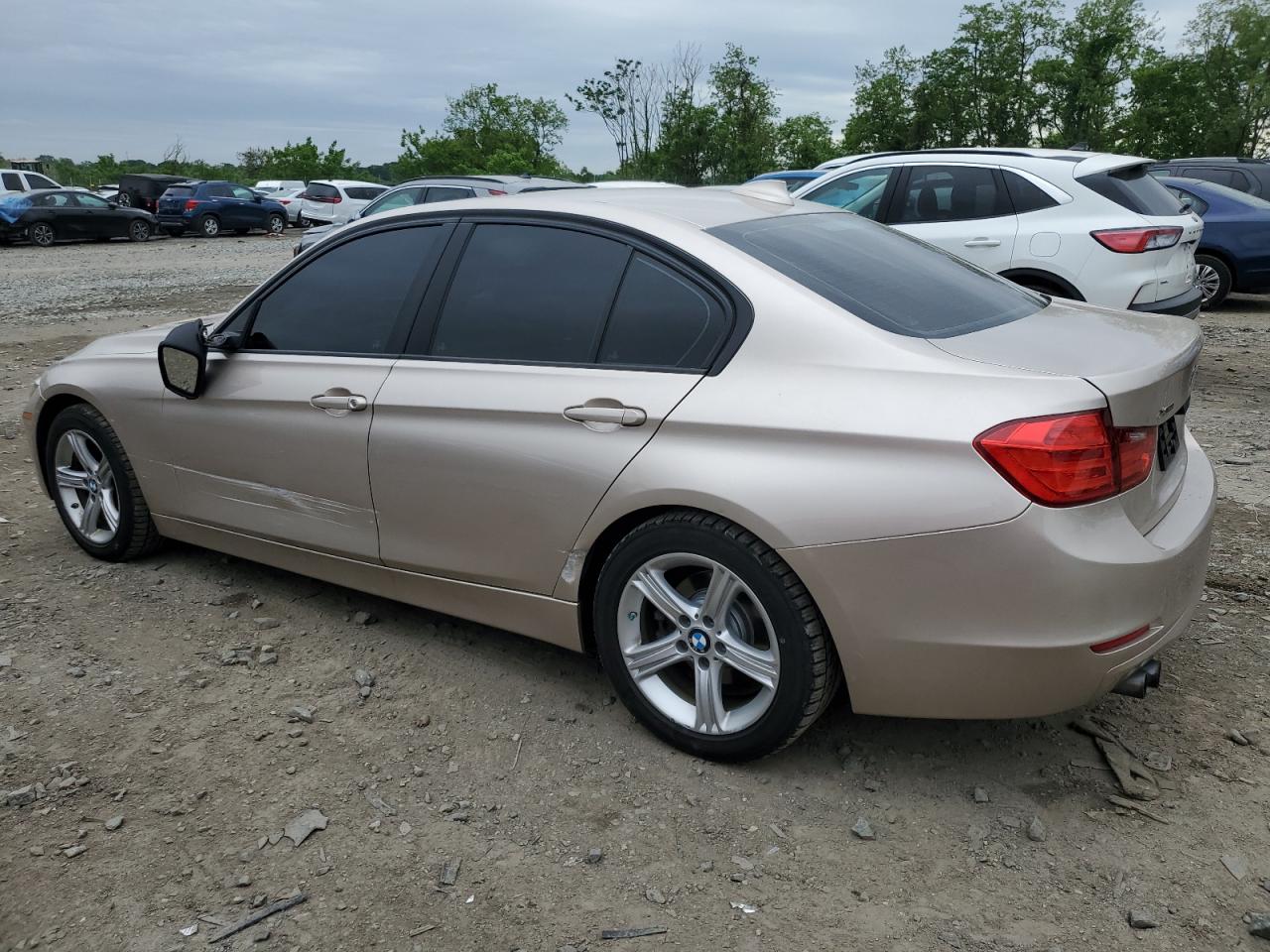 Photo 1 VIN: WBA3B5G52ENS07065 - BMW 3ER 