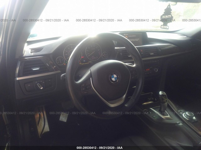 Photo 4 VIN: WBA3B5G54ENS09349 - BMW 3 