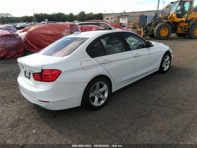 Photo 3 VIN: WBA3B5G55DNS00996 - BMW 3 SERIES 