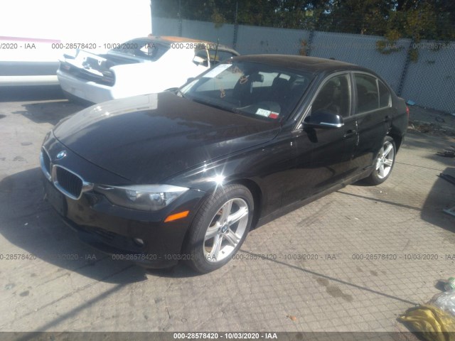 Photo 1 VIN: WBA3B5G55DNS01095 - BMW 3 