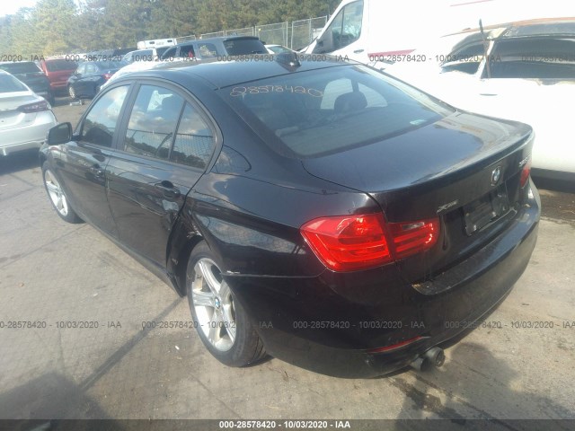 Photo 2 VIN: WBA3B5G55DNS01095 - BMW 3 