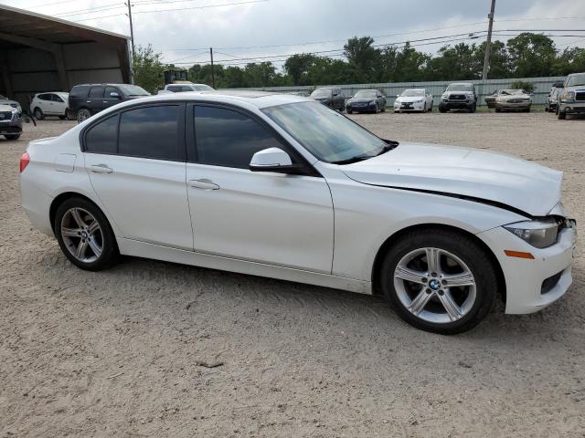 Photo 3 VIN: WBA3B5G55ENS08100 - BMW 3 SERIES 