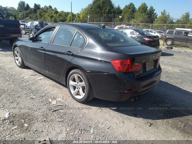 Photo 2 VIN: WBA3B5G55ENS08498 - BMW 3 