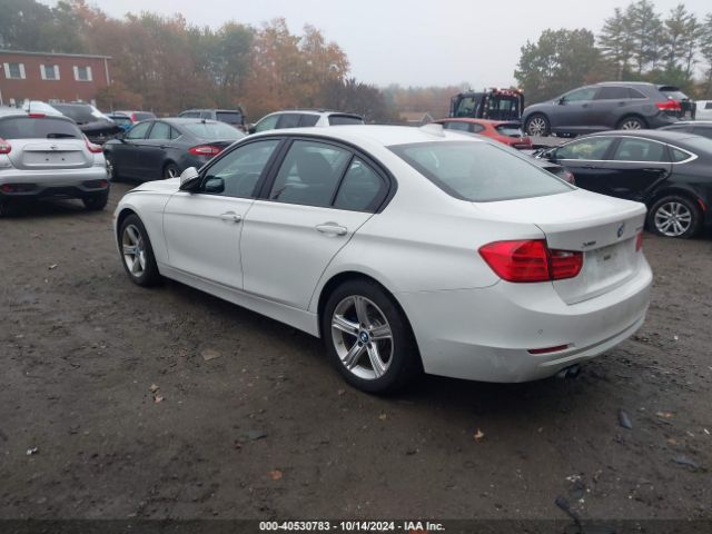 Photo 2 VIN: WBA3B5G55FNS20121 - BMW 328I 