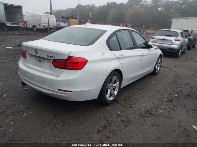 Photo 3 VIN: WBA3B5G55FNS20121 - BMW 328I 