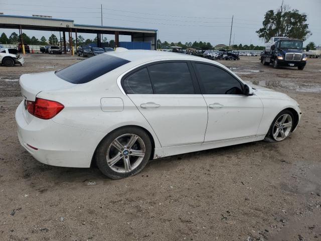 Photo 2 VIN: WBA3B5G57FNS12229 - BMW 3 SERIES 