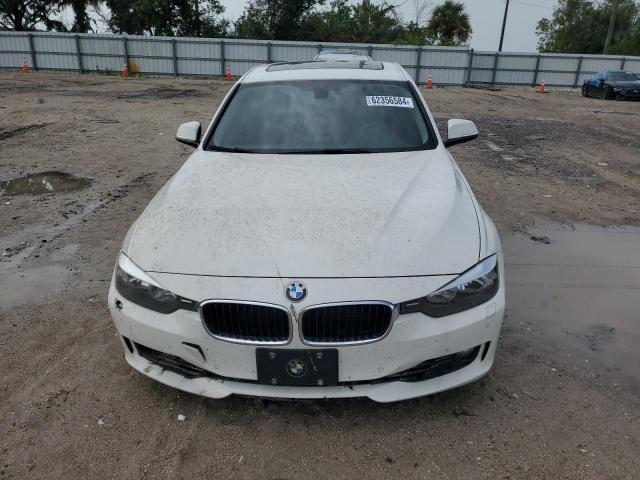 Photo 4 VIN: WBA3B5G57FNS12229 - BMW 3 SERIES 