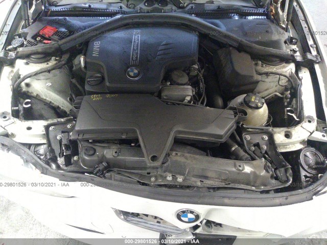 Photo 9 VIN: WBA3B5G57FNS12294 - BMW 3 