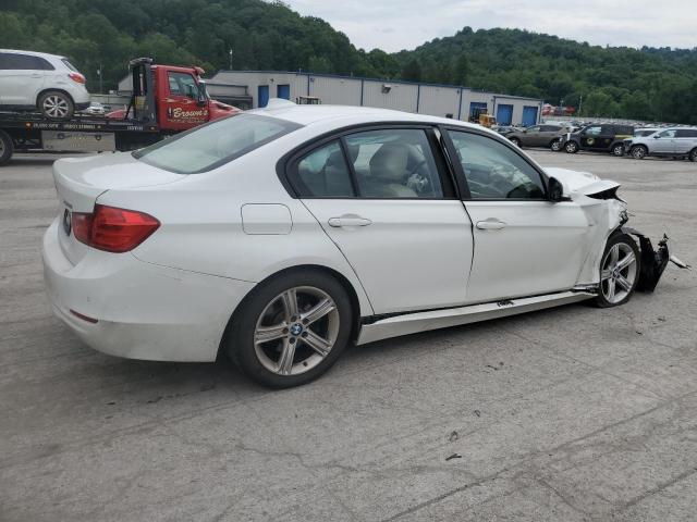 Photo 2 VIN: WBA3B5G57FNS16460 - BMW 3 SERIES 